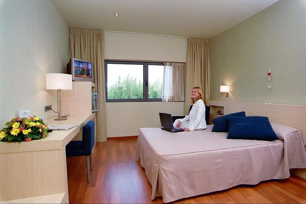 Hotel Les Torres Sant Esteve Sesrovires